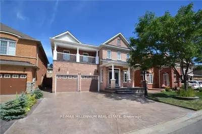 Detached in Brampton