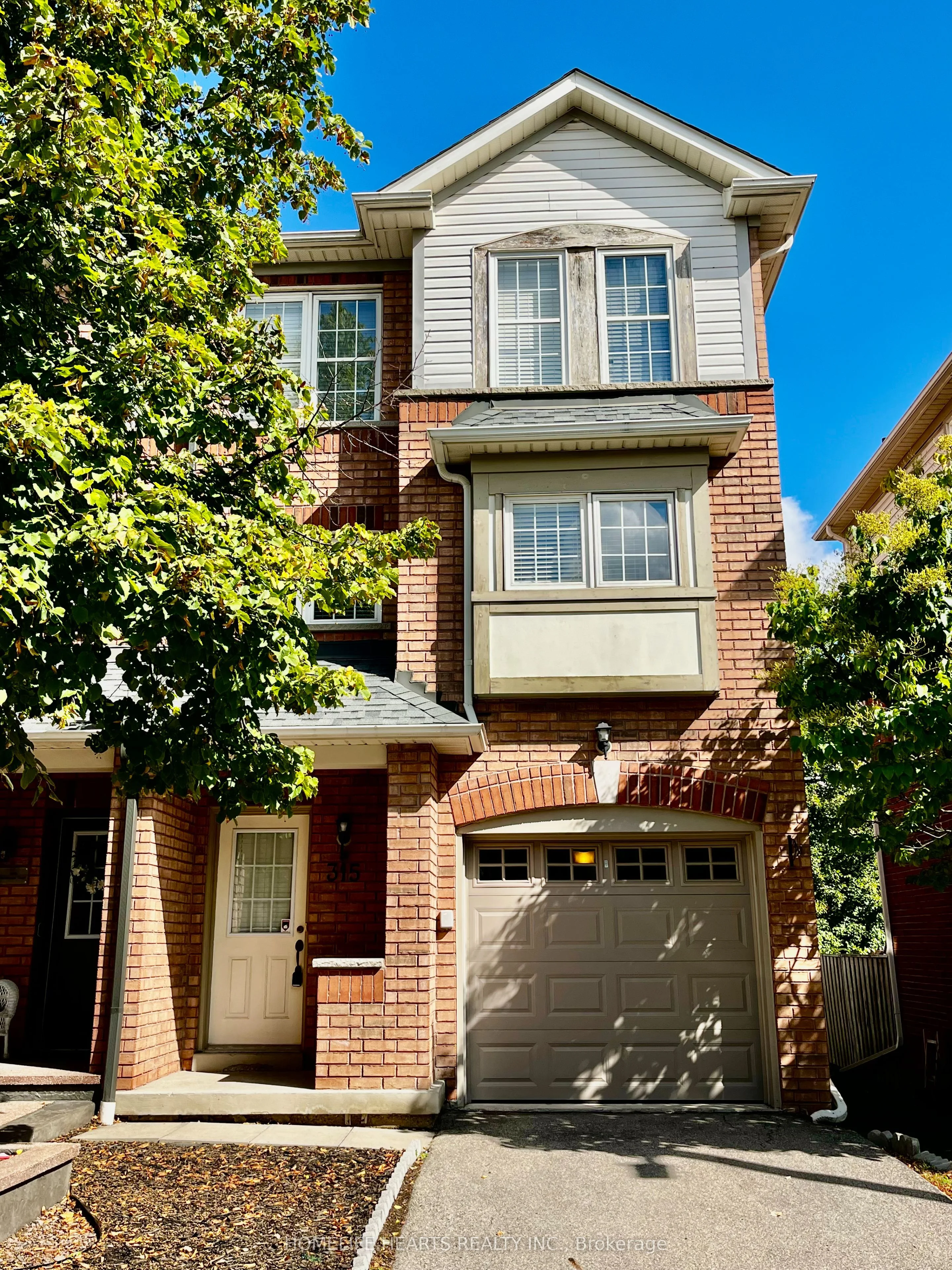 3030 Breakwater Court 315, Mississauga, ON L5B 4N5