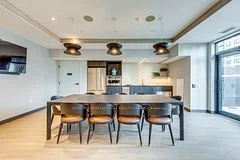 185 Enfield Place TH1, Mississauga, ON L5B 0R3