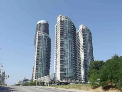 Condo Apartment in Mississauga