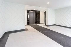 5 Hill Heights Road 107, Toronto W07, ON M8Y 1Y9