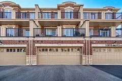 3016 Rivertrail Common, Oakville, ON L6M 0Z1