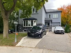 2 Detling Court Lower, Toronto W10, ON M9W 4S5