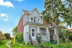 1301 Dupont Street Bsmt, Toronto W02, On M6h 2a5