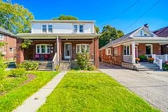 113 Fifth Street, Toronto W06, ON M8V 2Z4