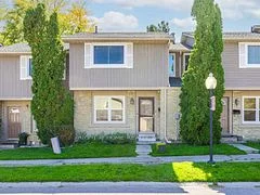 120 Falconer Drive 28, Mississauga, ON L5N 1P5