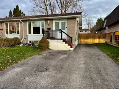 Semi-Detached in Orangeville