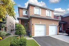 5606 Cosmic Crescent, Mississauga, ON L4Z 3N7