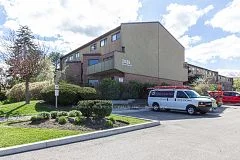 Condo Townhouse in Mississauga