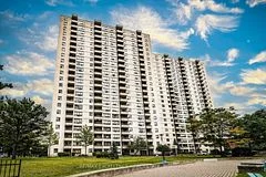 370 Dixon Road 2116, Toronto W09, ON M9R 1T2