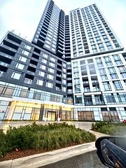 Condo Apartment in Mississauga