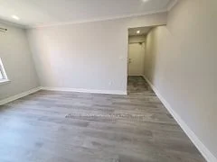 135 Woodward Avenue, Toronto W10, ON M9N 2J4