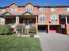 1572 Woodhenge Way, Mississauga, ON L5N 7S9