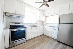 9 Mississauga Road N Upper, Mississauga, ON L5H 2H5