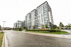 Condo Apartment in Milton