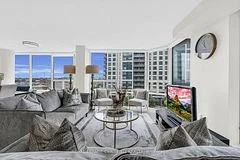 350 Rathburn Road W 608, Mississauga, ON L5B 3Y2