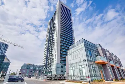 Condo Apartment in Mississauga