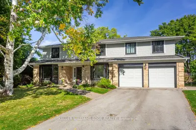 Detached in Burlington