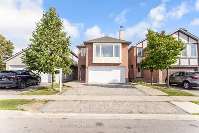 Detached in Brampton