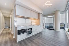 28 Ann Street 1609, Mississauga, ON L5G 0E1