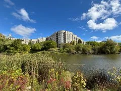 2511 Lakeshore Road W 406, Oakville, ON L6L 6L9