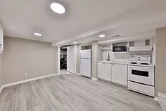 47 Washington Avenue Lower, Oakville, On L6k 1w5