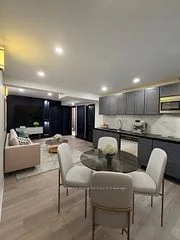 3486 Grand Forks Road 1, Mississauga, ON L4Y 3M9