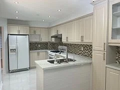 3600 Colonial Drive 50, Mississauga, On L5l 5p5