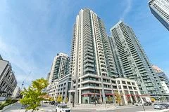 4055 Parkside Village Drive 321, Mississauga, ON L5B 0K8