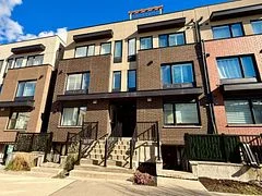 Condo Townhouse in Toronto