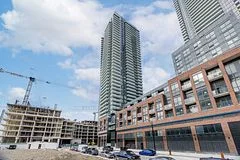 4130 Parkside Village Drive 2006, Mississauga, ON L5B 3M8
