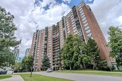 20 Mississauga Valley Boulevard 1305, Mississauga, ON L5A 3S2