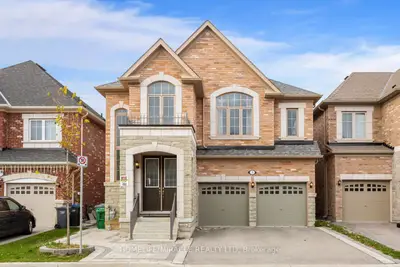 Detached in Brampton