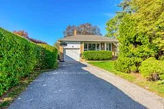 88 Poynter Drive, Toronto W09, ON M9R 1L5