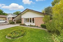 68 Genthorn Avenue, Toronto W10, ON M9W 2S9