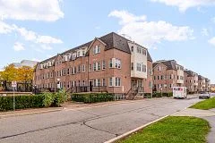760 Lawrence Avenue W 137, Toronto W04, ON M6A 3E7