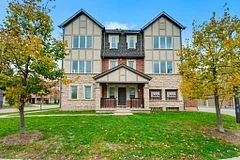 370 Timberland Gate, Oakville, ON L6M 0Y9