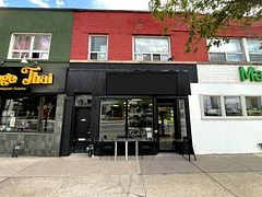 3371 Bloor Street W, Toronto W07, On M8x 1g2