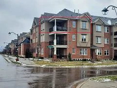 272 Georgian Drive #301, Oakville, ON L6H 7K1
