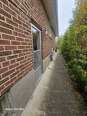 3136 Morning Star Drive, Mississauga, ON L4T 1X4