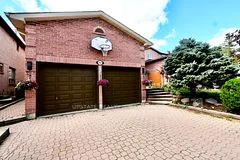 1627 Logandale Drive, Mississauga, ON L5N 4M2