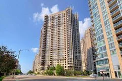 3880 Duke of York Boulevard 2416, Mississauga, ON L5B 4M7