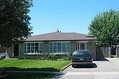 871 Consort Crescent (Basement), Mississauga, ON L5C 1J8