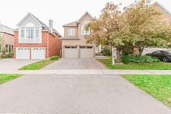 5646 Bell Harbour Drive, Mississauga, ON L5M 5J3