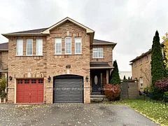 2334 Newcastle Crescent, Oakville, ON L6M 4P6