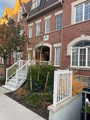 Condo Townhouse in Mississauga