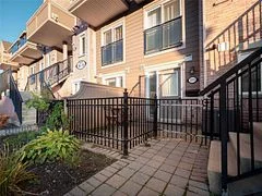 4975 Southampton Drive 211, Mississauga, On L5m 8c5