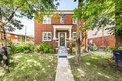 134 Rockwell Avenue, Toronto W03, ON M6N 1P2