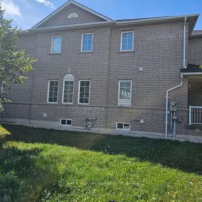 Semi-Detached in Mississauga
