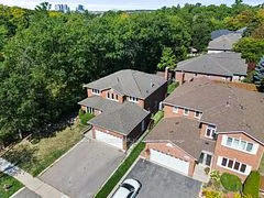 459 Glenashton Drive, Oakville, ON L6H 4W6
